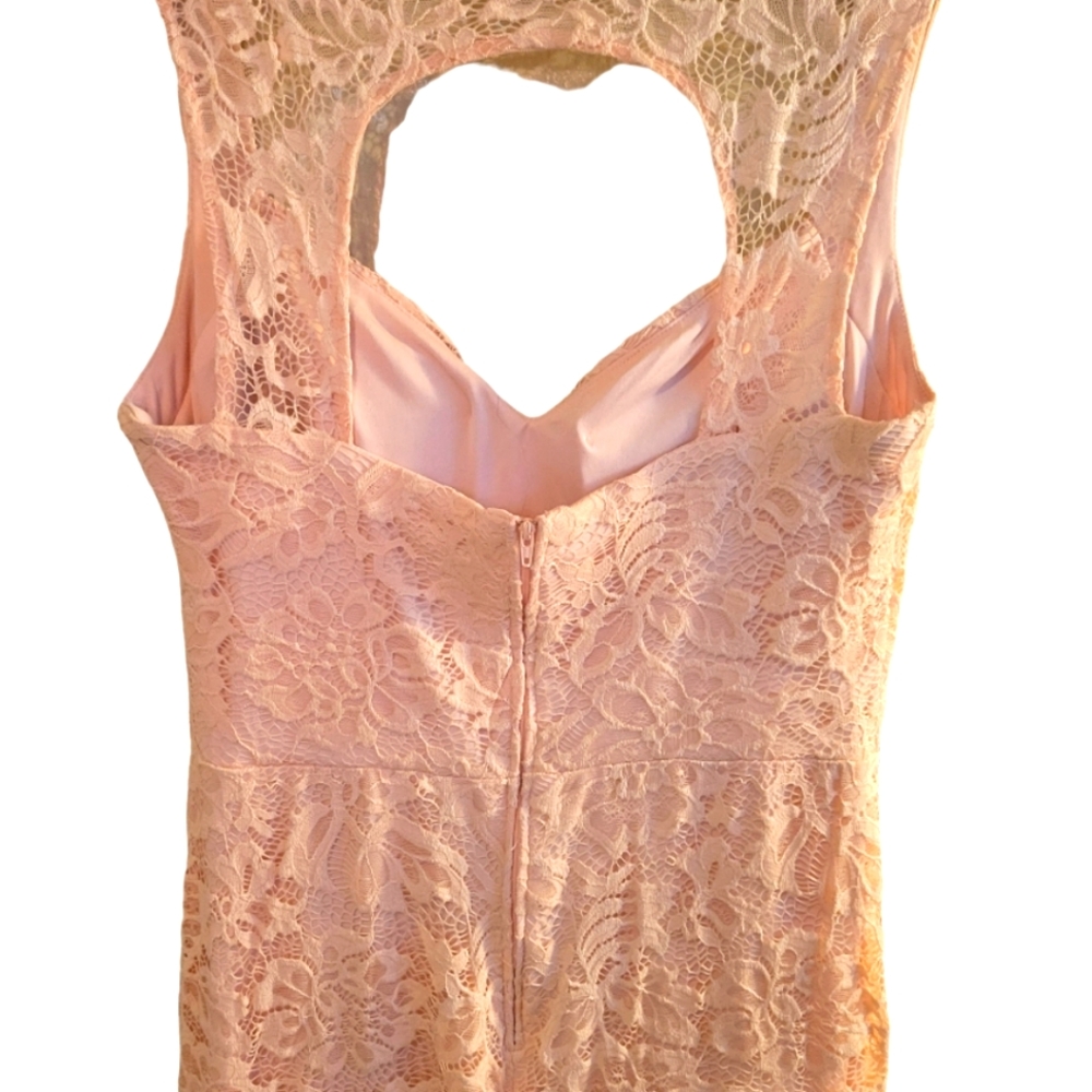 B. Smart | Lace Dress - Picture 3 of 5